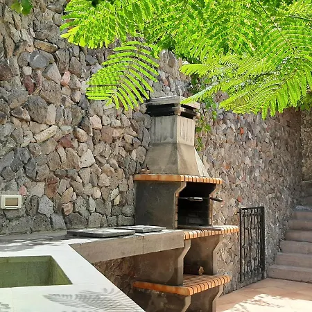 Peaceful House Set On A Vineyard & Work Friendly Vakantiehuis