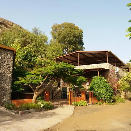 Peaceful House Set On A Vineyard & Work Friendly Ferienhaus *