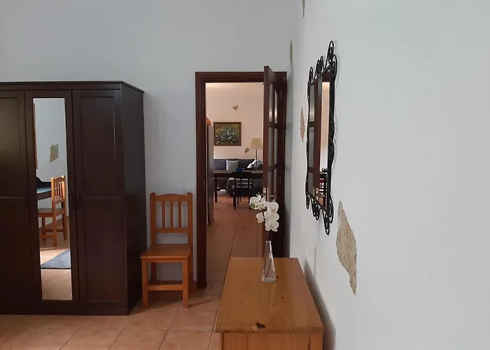 Peaceful House Set On A Vineyard & Work Friendly Valsequillo de Gran Canaria