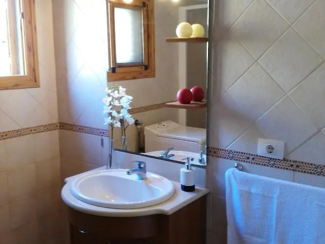 Сasa de vacaciones Peaceful House Set On A Vineyard & Work Friendly *